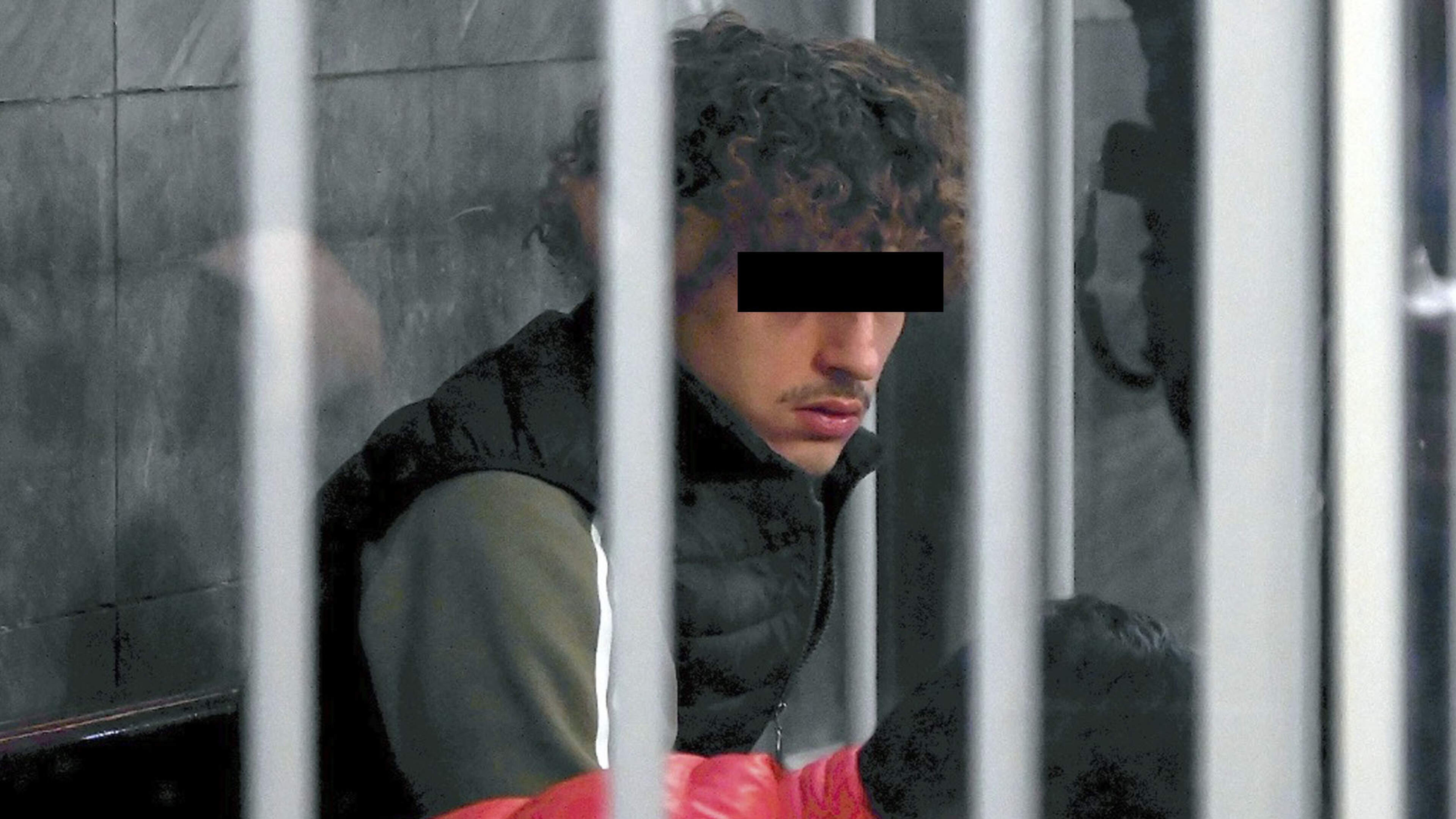 Levenslang geëist voor Nederlander (27) na brand waarbij drie jonge Chinezen omkwamen: ’Hij nam al snel niet meer op’